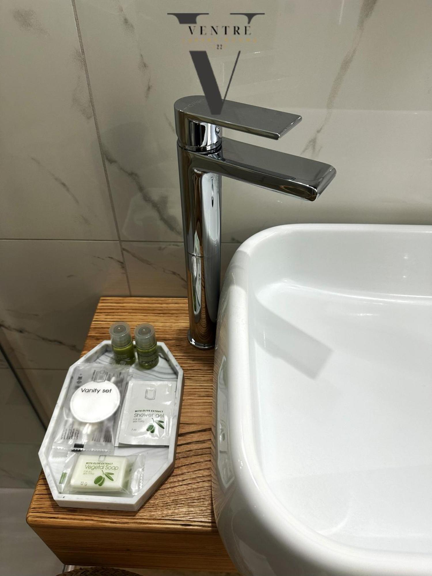 Ventre Luxury Rooms 나폴리 외부 사진