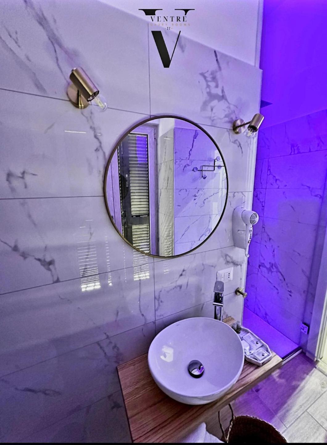 Ventre Luxury Rooms 나폴리 외부 사진