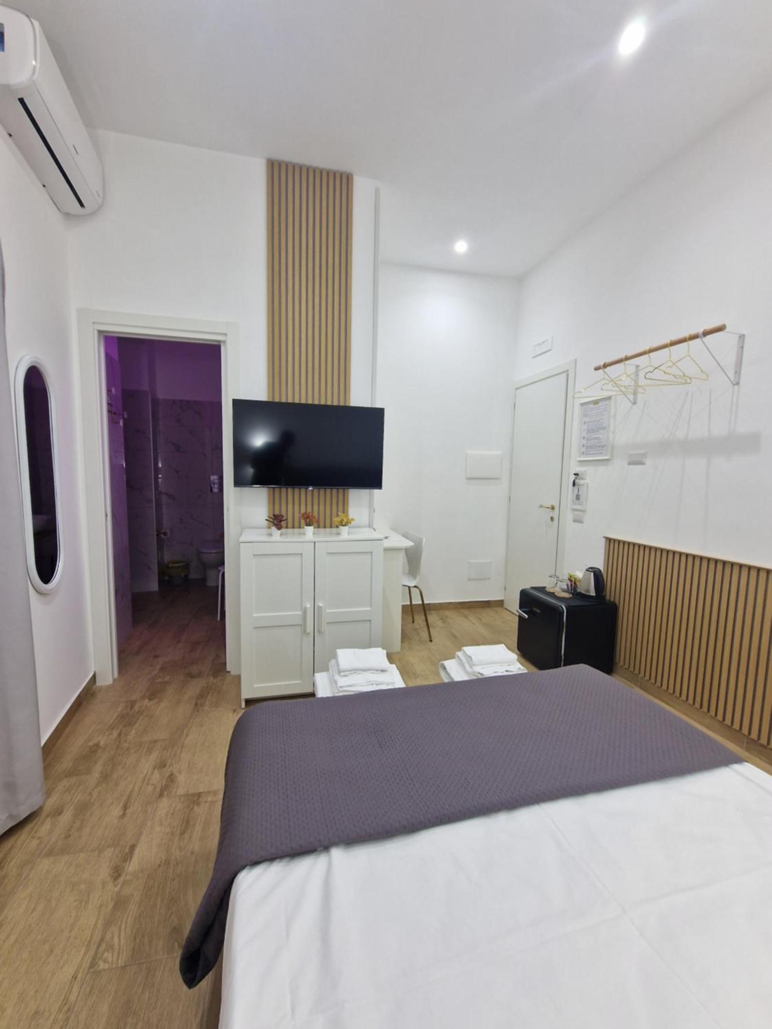 Ventre Luxury Rooms 나폴리 외부 사진